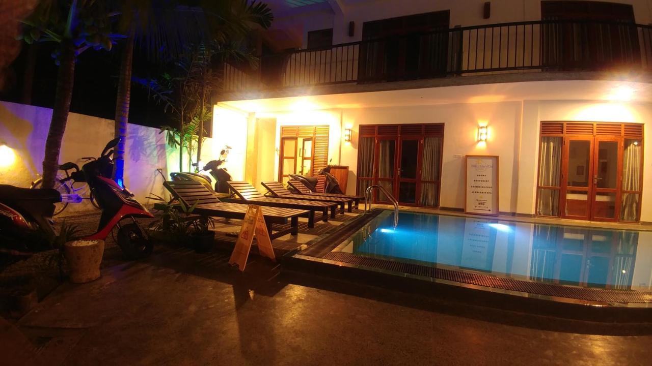 Hotel Bienvenido Madiha Polhena Exterior foto